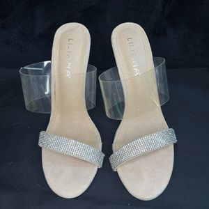 Formal strapless heels